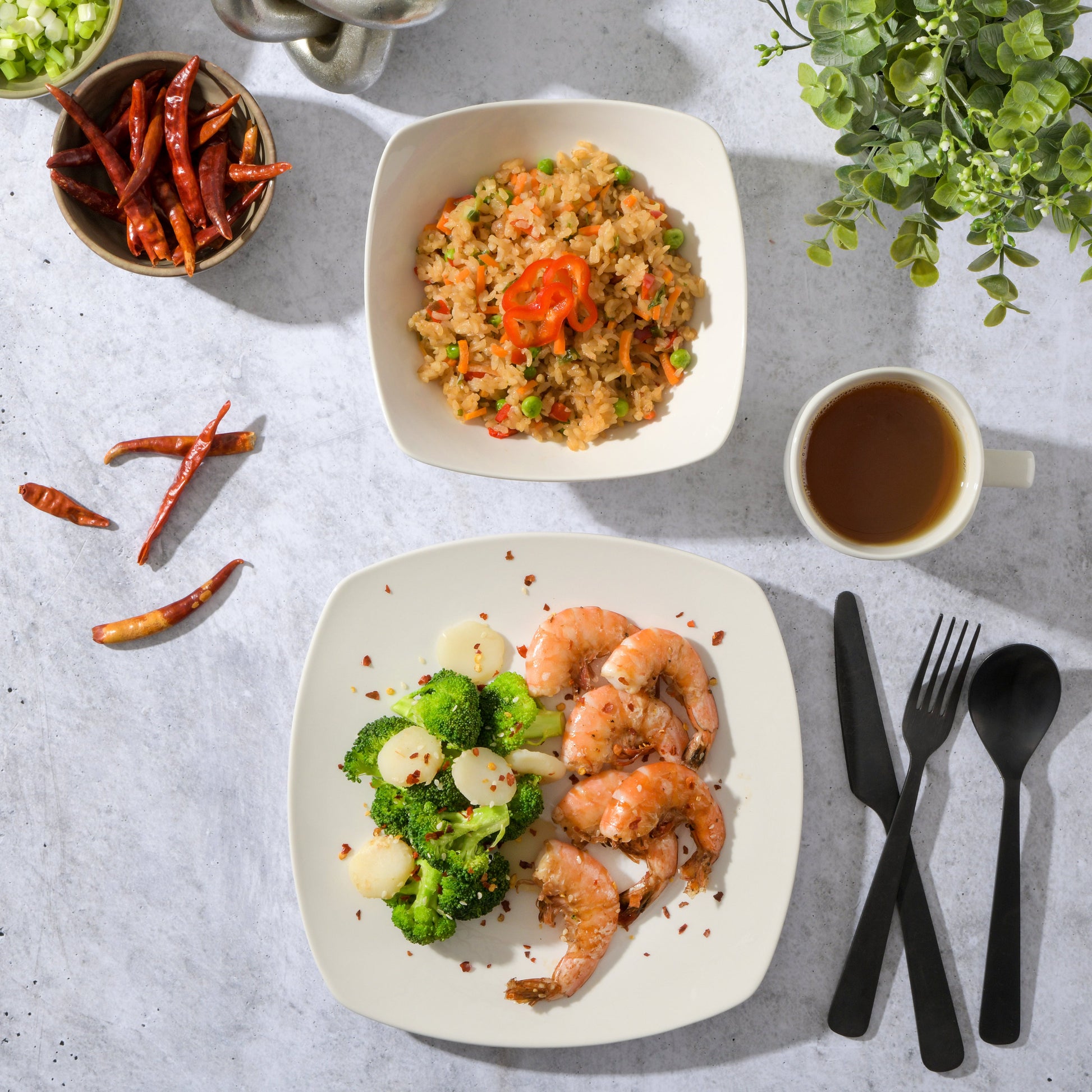 Gibson Home Zen Buffet 12-Piece Porcelain Dinnerware Set, Square Plates & Bowls & Mugs, Service for 4, White