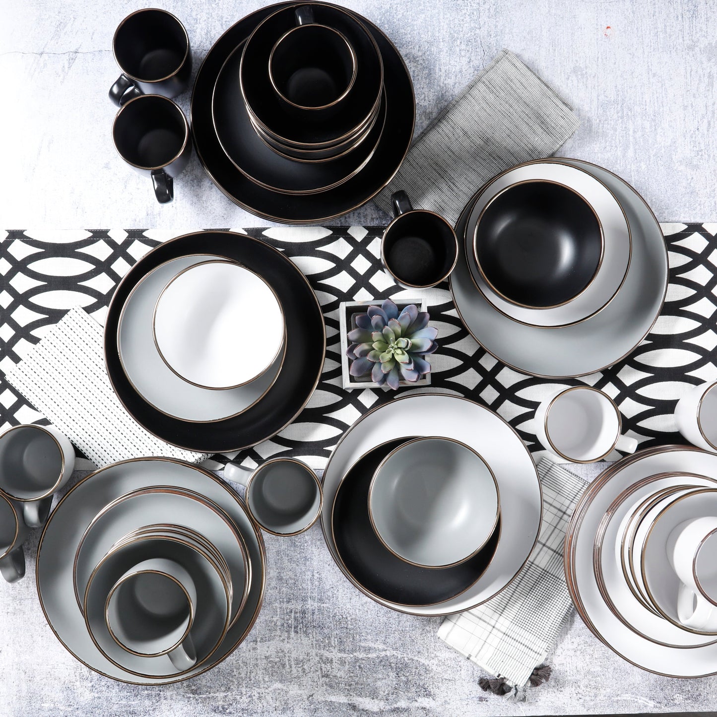 Gibson Home Rockaway Gold 16-Piece Stoneware Dinnerware Set