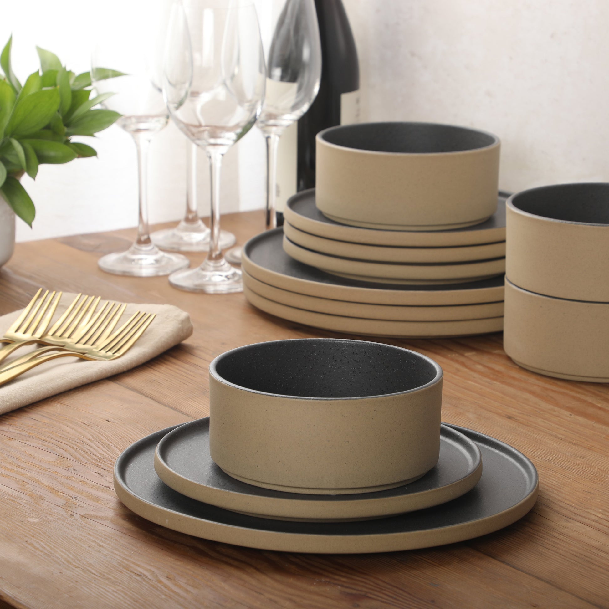 Gibson Elite Villa Amadora - Made in Portugal - 12 Piece Dinnerware Set for 4, Stoneware Plates and Bowls Sets,Dinner Plates, Salad Plates, Cereal Bowls