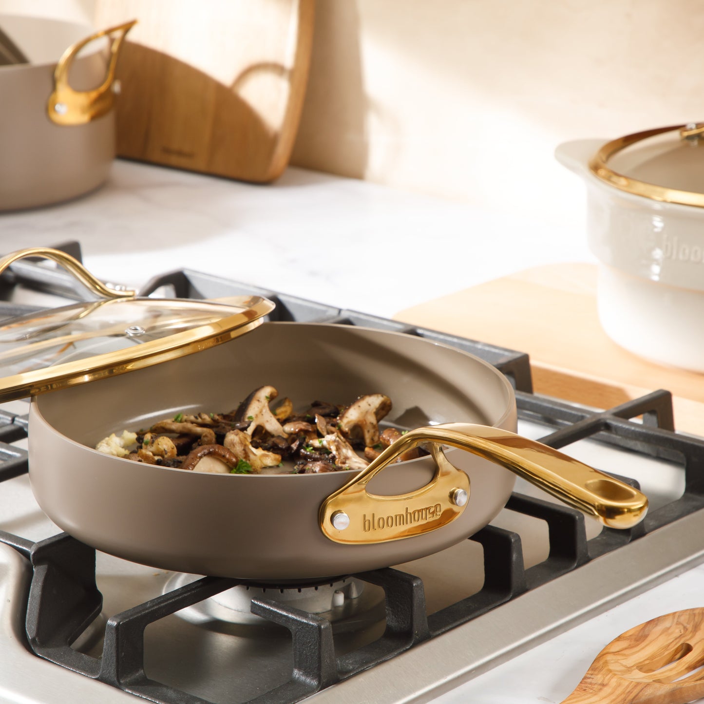 Bloomhouse 10 Inch Heavy Duty Aluminum Premium PFA Free Ceramic Nonstick Saute/Deep Frying Pan Skillet with Lid - Linen White with Gold Handle