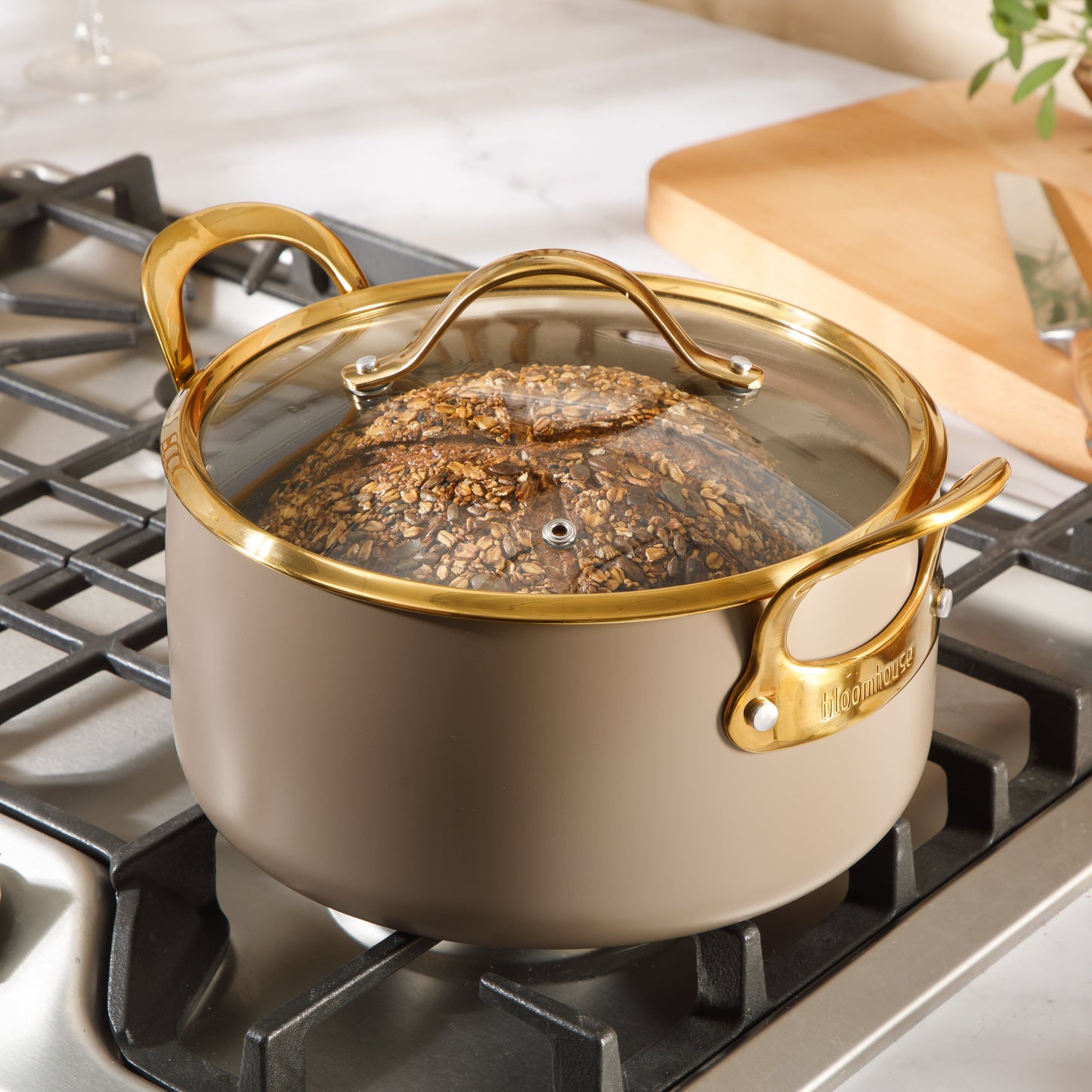 Bloomhouse 6 Quart Heavy Duty Aluminum Premium PFA Free Ceramic Nonstick Dutch Oven Pot with Lid - Linen White with Gold Handle