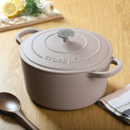 Crock Pot Artisan 7-Quart Round Enameled Cast Iron Dutch Oven