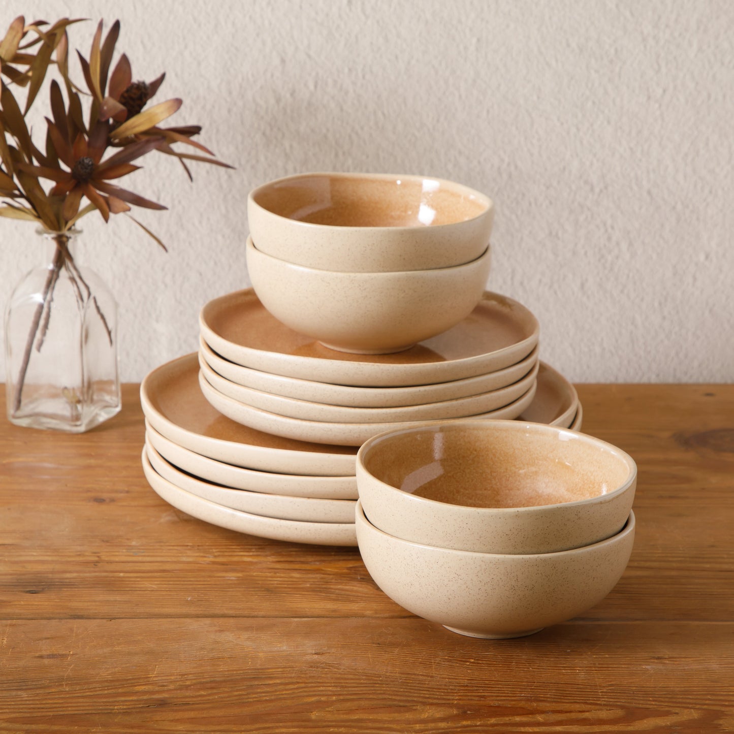 Gibson Elite Manila Bay 12-Piece Stoneware Dinnerware Set, Service for 4, Reactive Glaze Modern Artisan Plates, Bowls & Mugs, Round Design