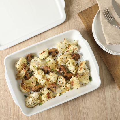 Gibson Home Gracious Dining 2.6-Quart White Stoneware Covered Baking Dish with Multi-Purpose Lid – 12.7 x 9-Inch Rectangular Oven Safe Casserole, Lasagna & Roasting Baker, Lid Doubles as Serveware or Trivet