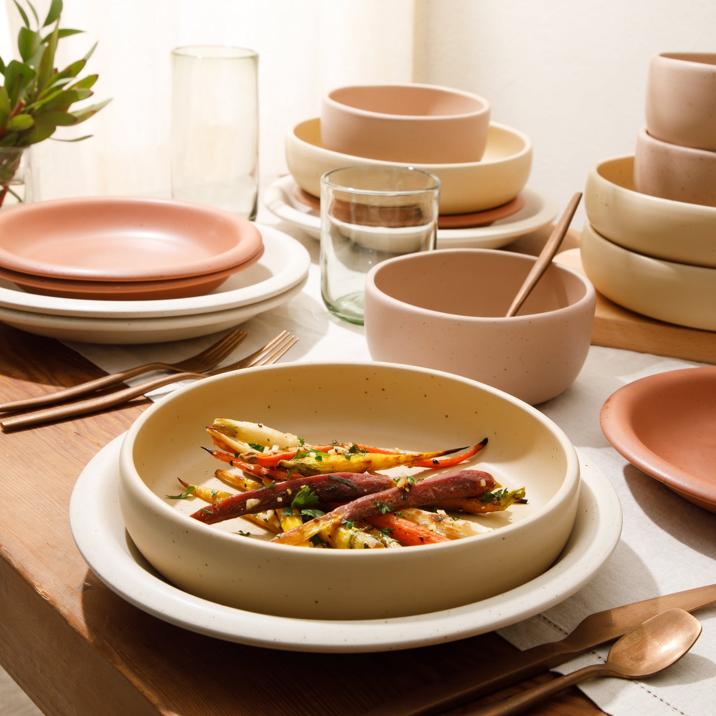 Bloomhouse Corsica Clay 16 Piece Double Bowl Stoneware Reactive Glaze Dinnerware Set