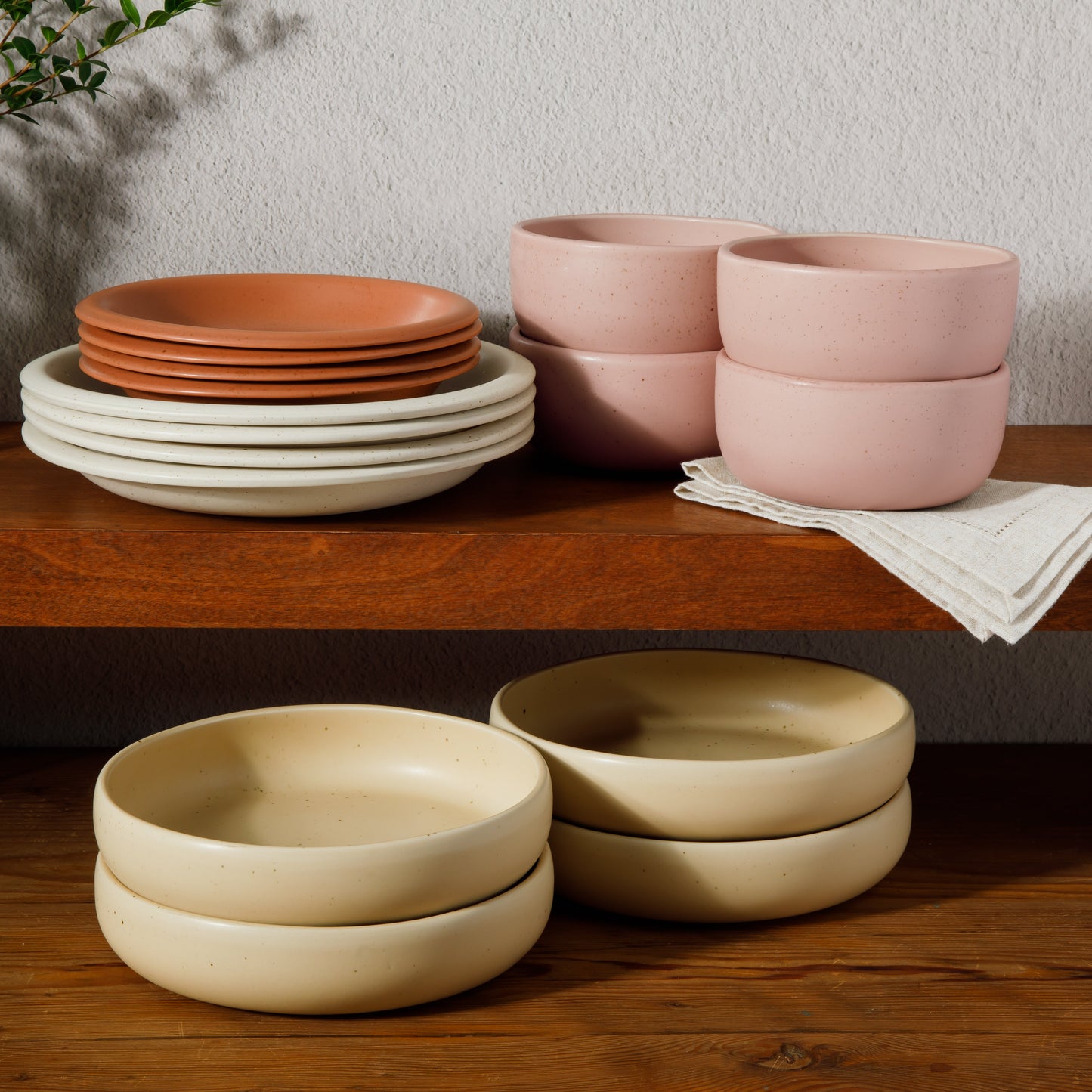 Bloomhouse Corsica Clay 16 Piece Double Bowl Stoneware Reactive Glaze Dinnerware Set