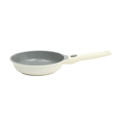 Sur La Table Kitchen Essentias Craft Studio Cast Aluminum Detachable Handle 8 and 10 Inch Fry Pan Set With PFA Free Premium Ceramic Non Stick Removable Handle Skillet Set - Induction Safe -Eggshell White