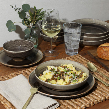 Gibson Elite Hailstone 16 Piece Stonewe Reactive Glaze (Service for 4) Ceramic Plates and Bowls Dinnerware Set