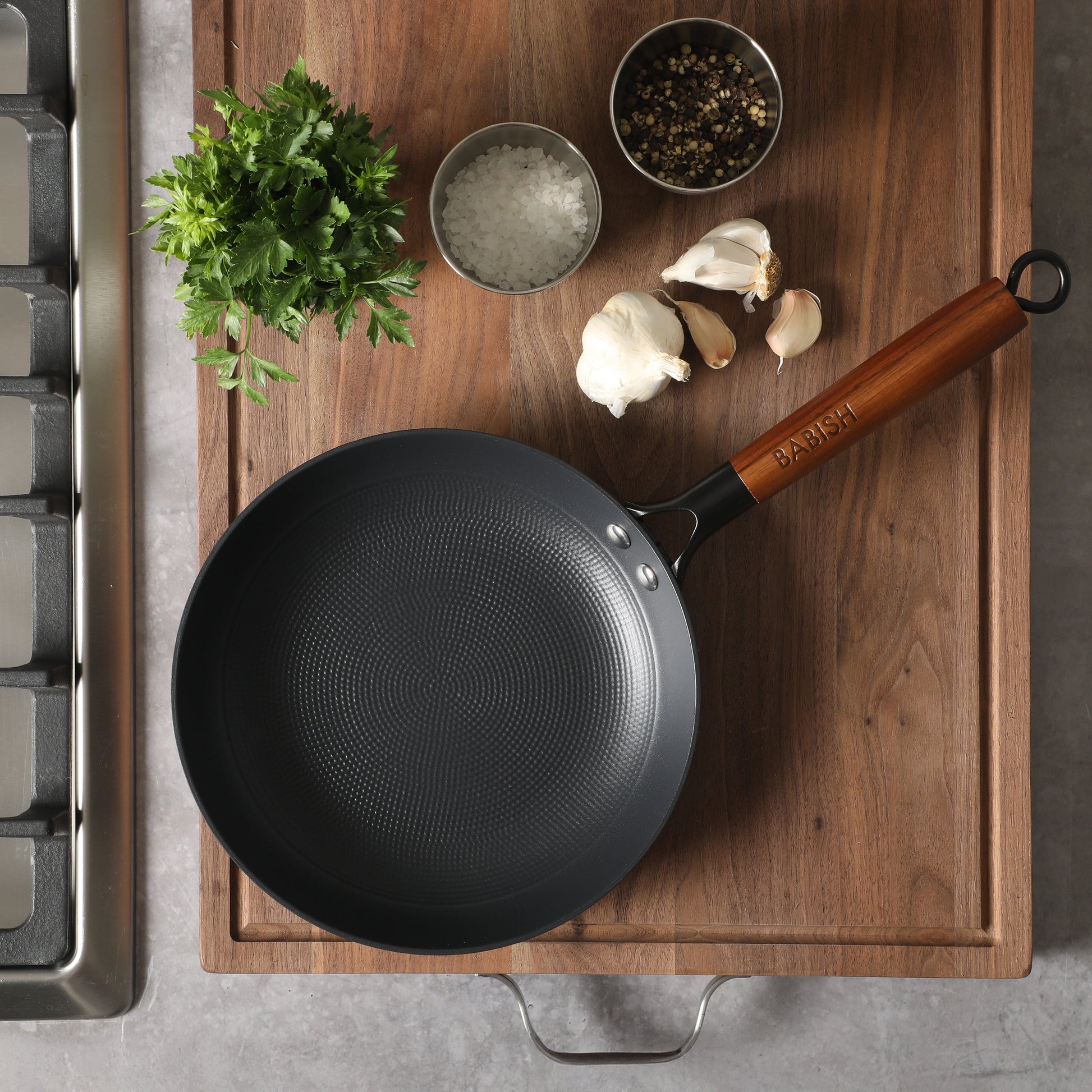 Babish 9.5 Inch/11 Inch Cast Iron Skillet with Wooden Handle, Pre-Seasoned Nonstick Pan with Honeycomb Cooking Surface, Induction Oven Safe Skillet