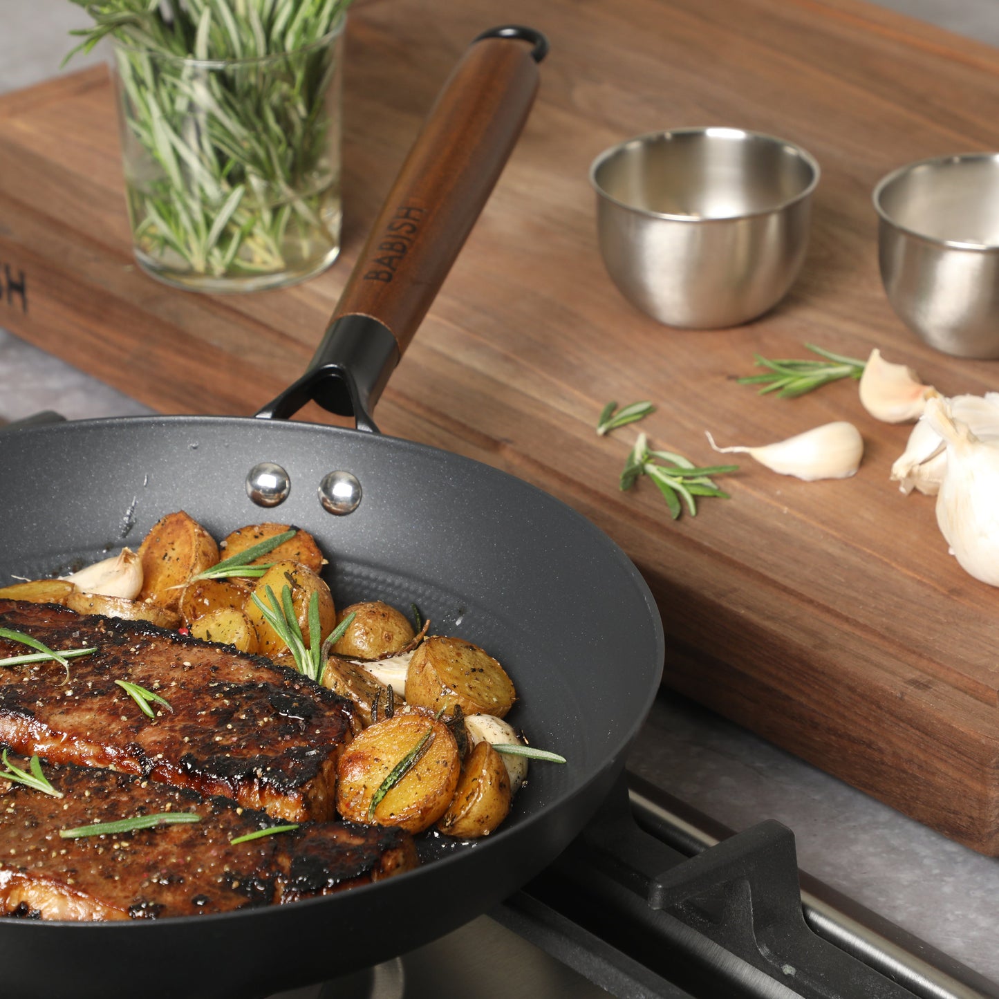 Babish 9.5 Inch/11 Inch Cast Iron Skillet with Wooden Handle, Pre-Seasoned Nonstick Pan with Honeycomb Cooking Surface, Induction Oven Safe Skillet