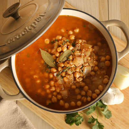 Crock Pot Artisan 5-Quart Round Cast Iron Dutch Oven Pot With Lid