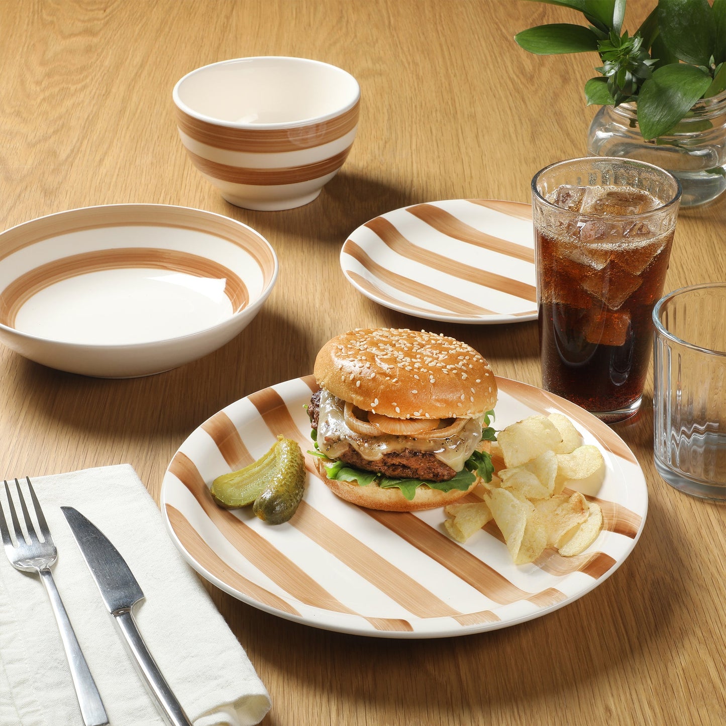 Gibson Home Kenwood Shores 16 Piece Dinnerware Set, Striped, Stoneware, Hand-Painted Plates and Bowls, Service for 4, Microwave & Dishwasher Safe
