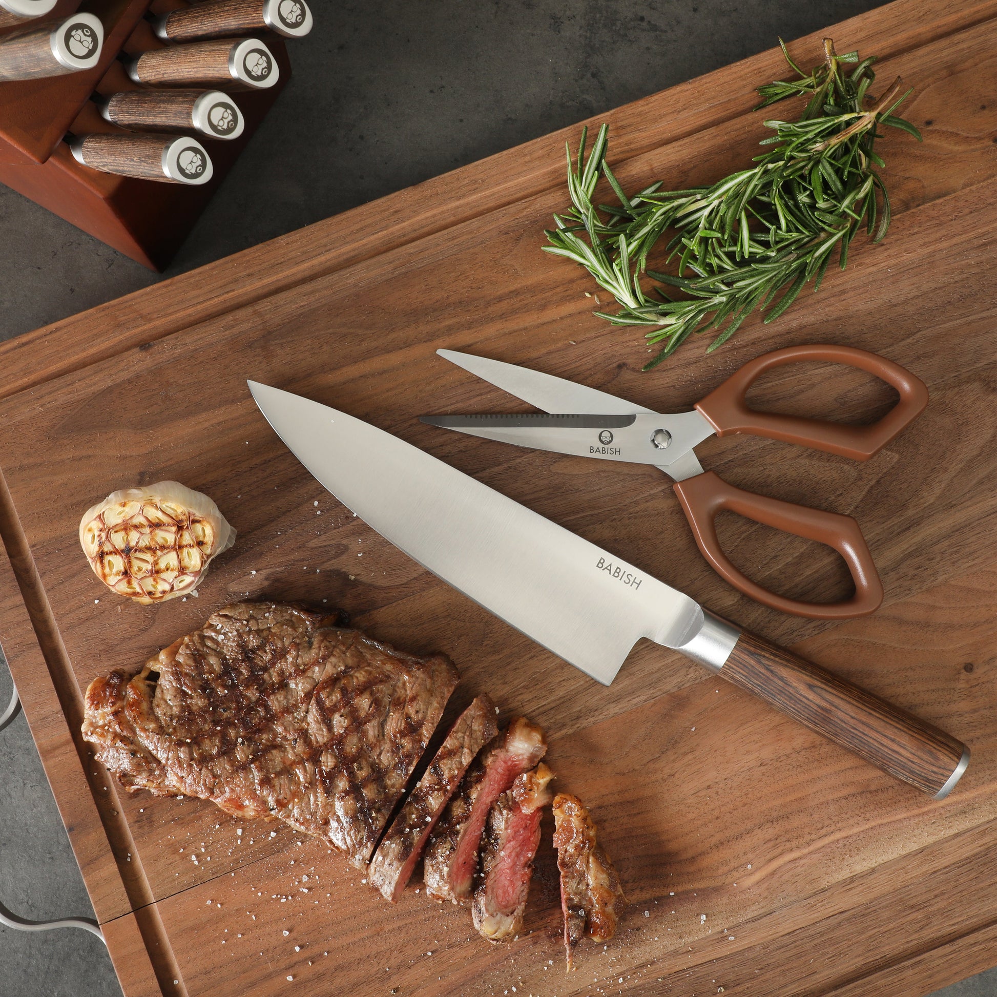 Babish High-Carbon 1.4116 German Steel 15 Piece Full Tang Forged Cutlery Kitchen Knife Block Set - Light/Dark Pakka Wood Handle