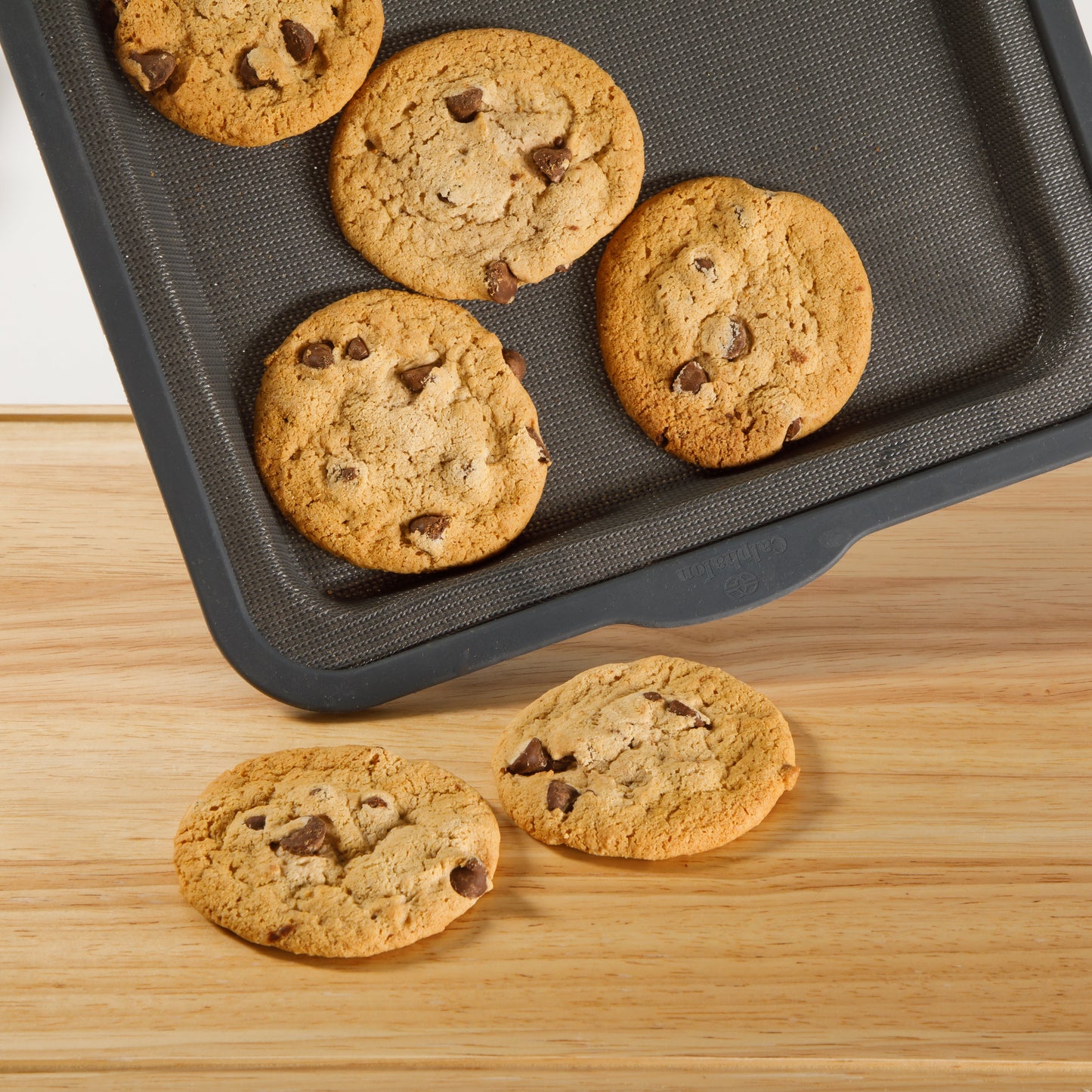 Calphalon Omni Exclusive Technology Fiber Glass Silicone Gel 6 Piece Ultra Air Flow Bakeware Set