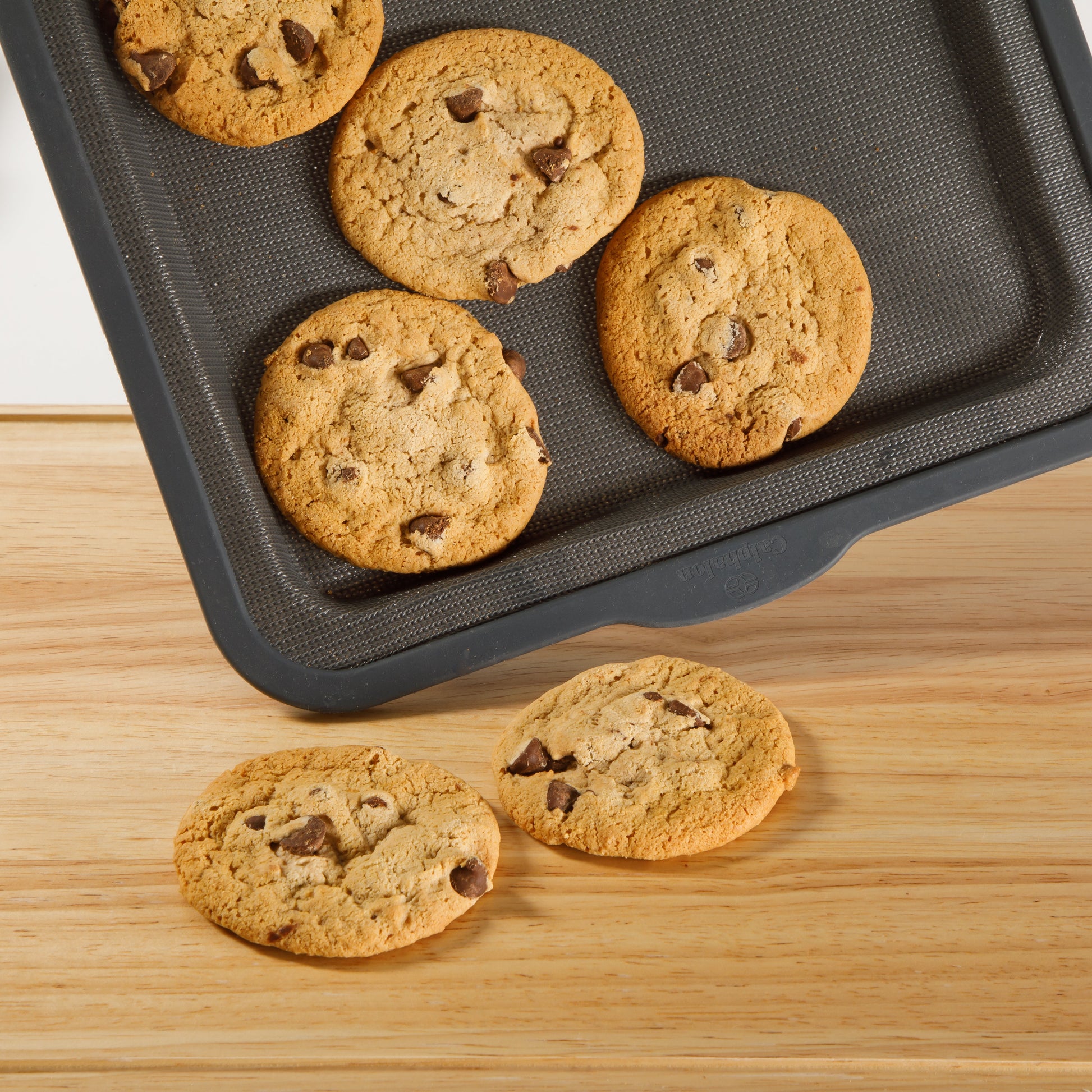 Calphalon Omni Exclusive Technology Fiber Glass Silicone Gel 6 Piece Ultra Air Flow Bakeware Set