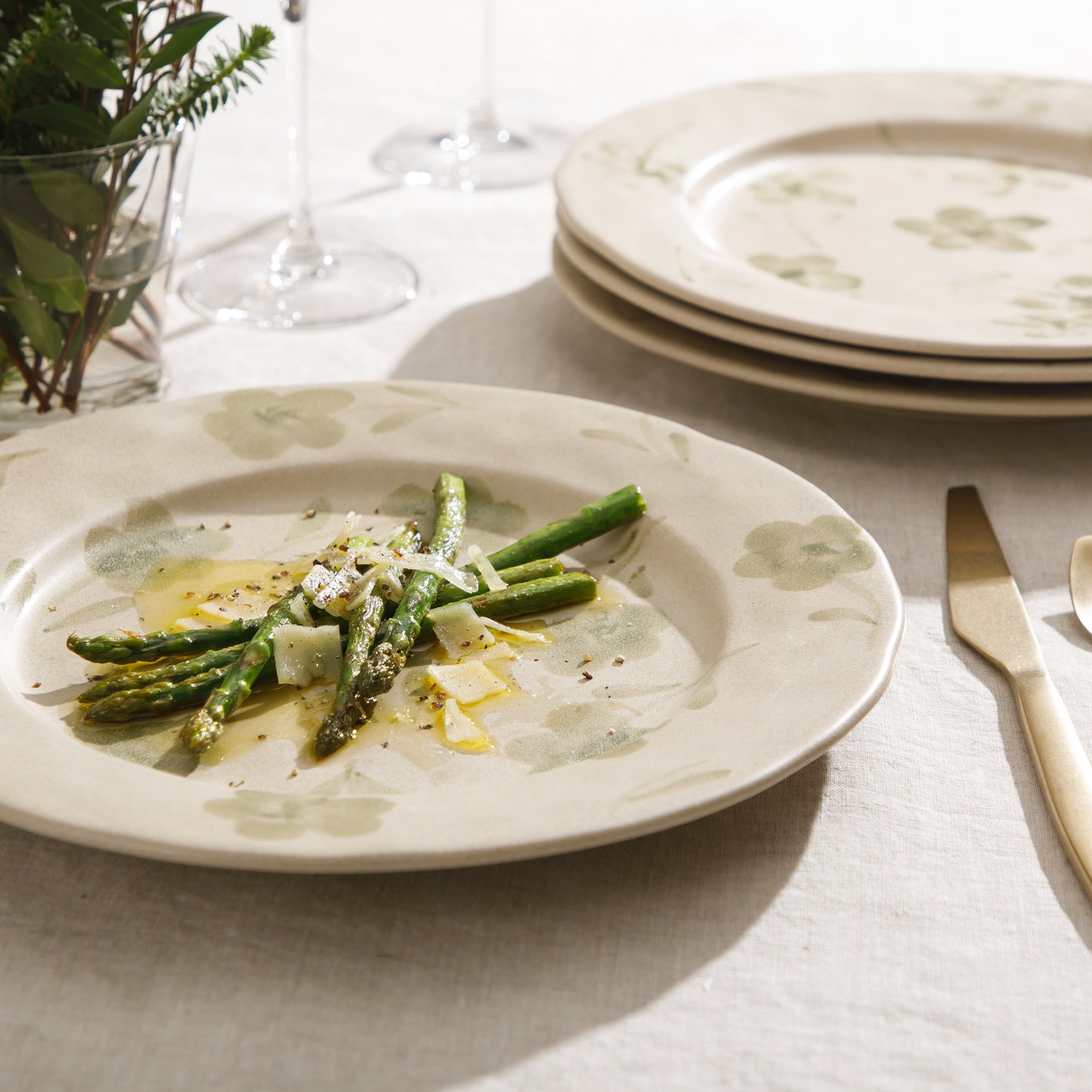 Bloomhouse - 2 Time Oprah's Favorite Things - Made in Portugal Hand Painted 10.8 Inch Dinner Plates Set of 4 - Porto Petals Floral Dish  Set