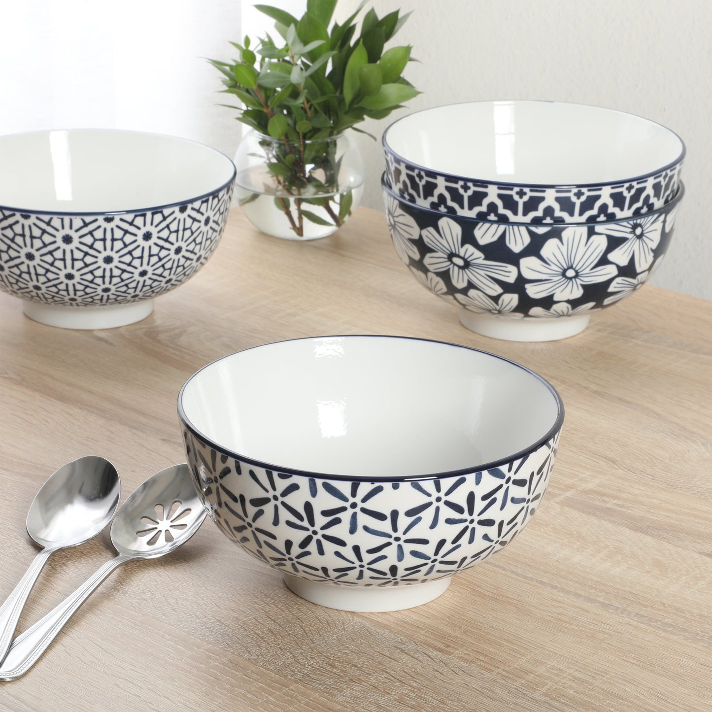 Gibson Home Castle Way 4-Piece Serving Bowl Set, 8 Inch Round Stoneware Bowls, Blue & White Assorted Pattern, Decorative Everyday Use