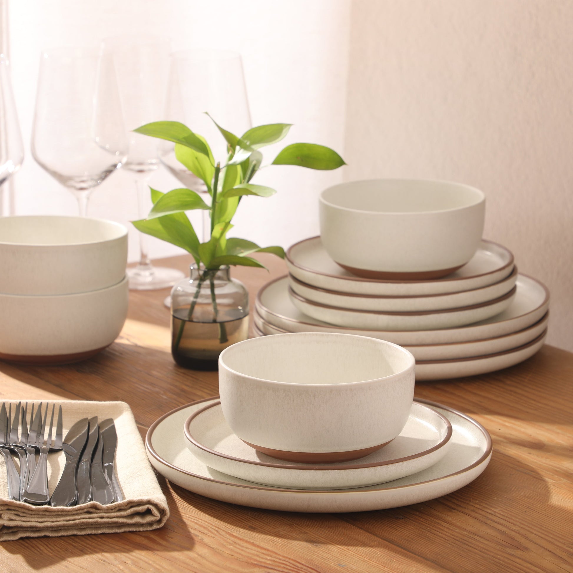 Gibson Elite Abbey Circle 12 Piece (Service for 4) Plates and Bowls Reactive Matte Glaze Dishes Stoneware Ceramic Dinnerware Set
