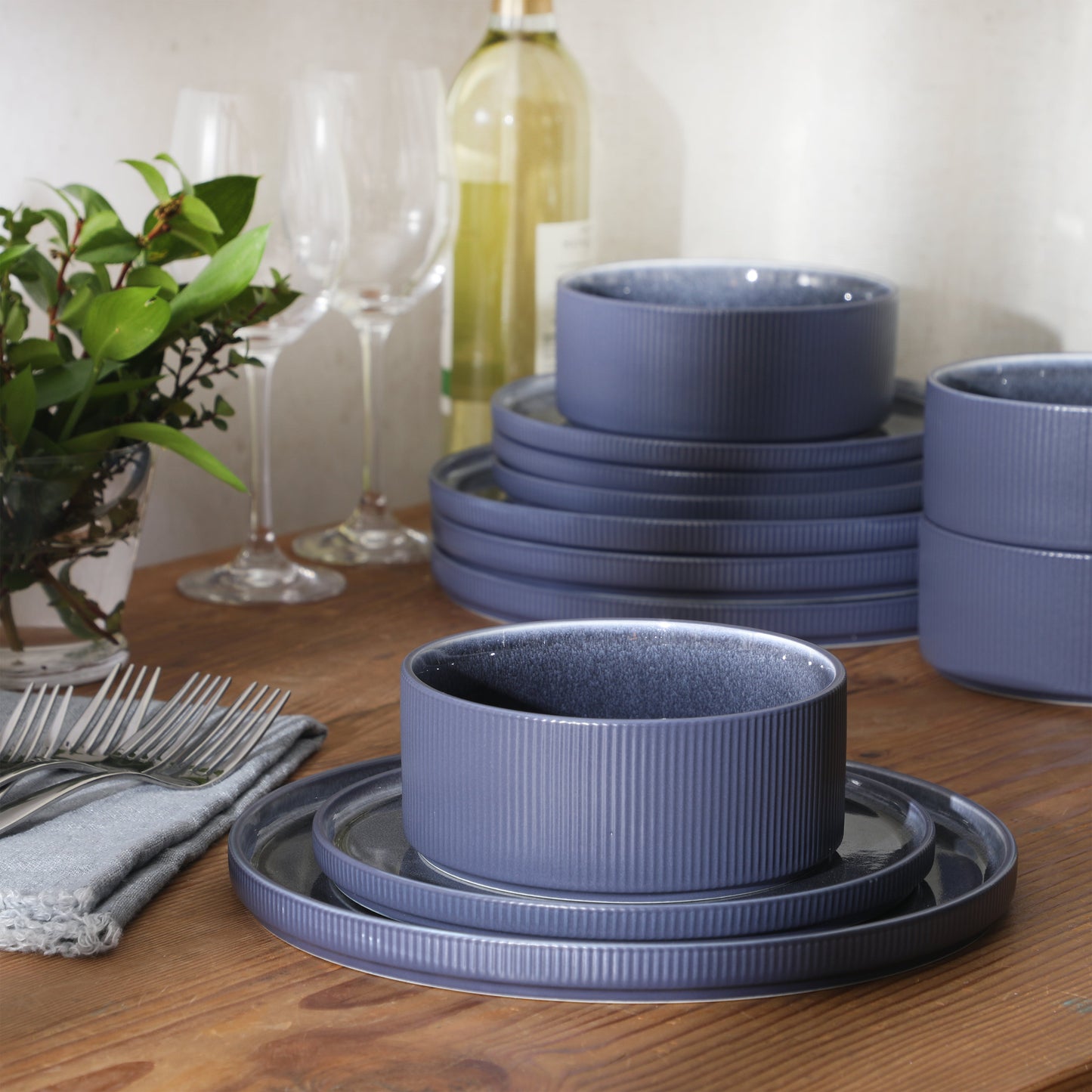 Gibson Elite Redrock Canyon 12-Piece New Bone China Dinnerware Set Service for 4, Reactive Glaze Plates and Bowls, Dishwasher Safe