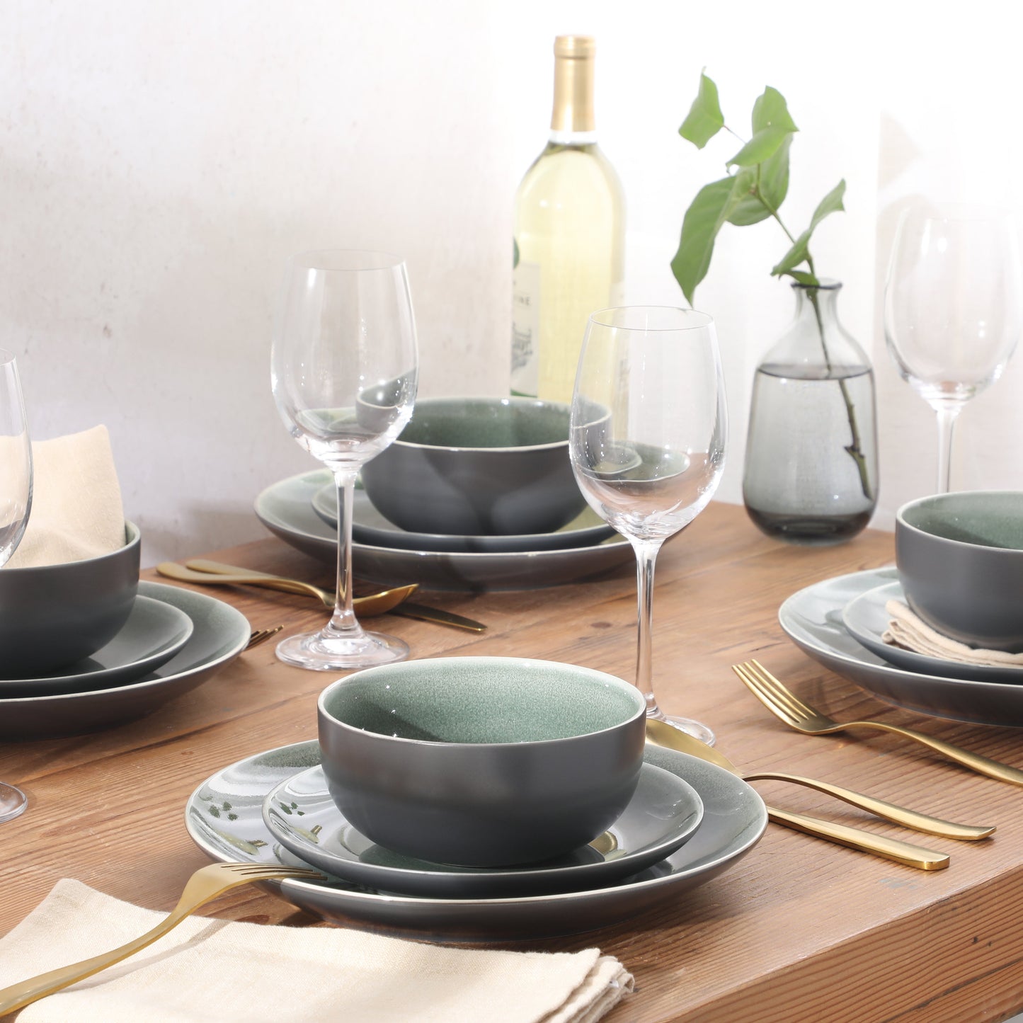 Gibson Elite Pine Coast Plates and Bowls Sets, 12-Piece Stoneware Dinnerware Sets, Reactive Glaze Dish Set