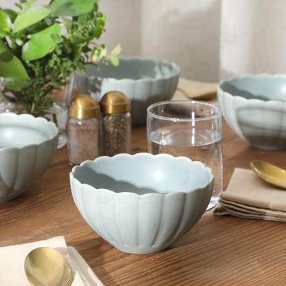 Gibson Elite Bistro Fleur Stoneware Cereal Bowls Set of 4, 5.5-Inch Scalloped Bowls, Fluted Kitchen Bowls for Cereal, Soup, Salad