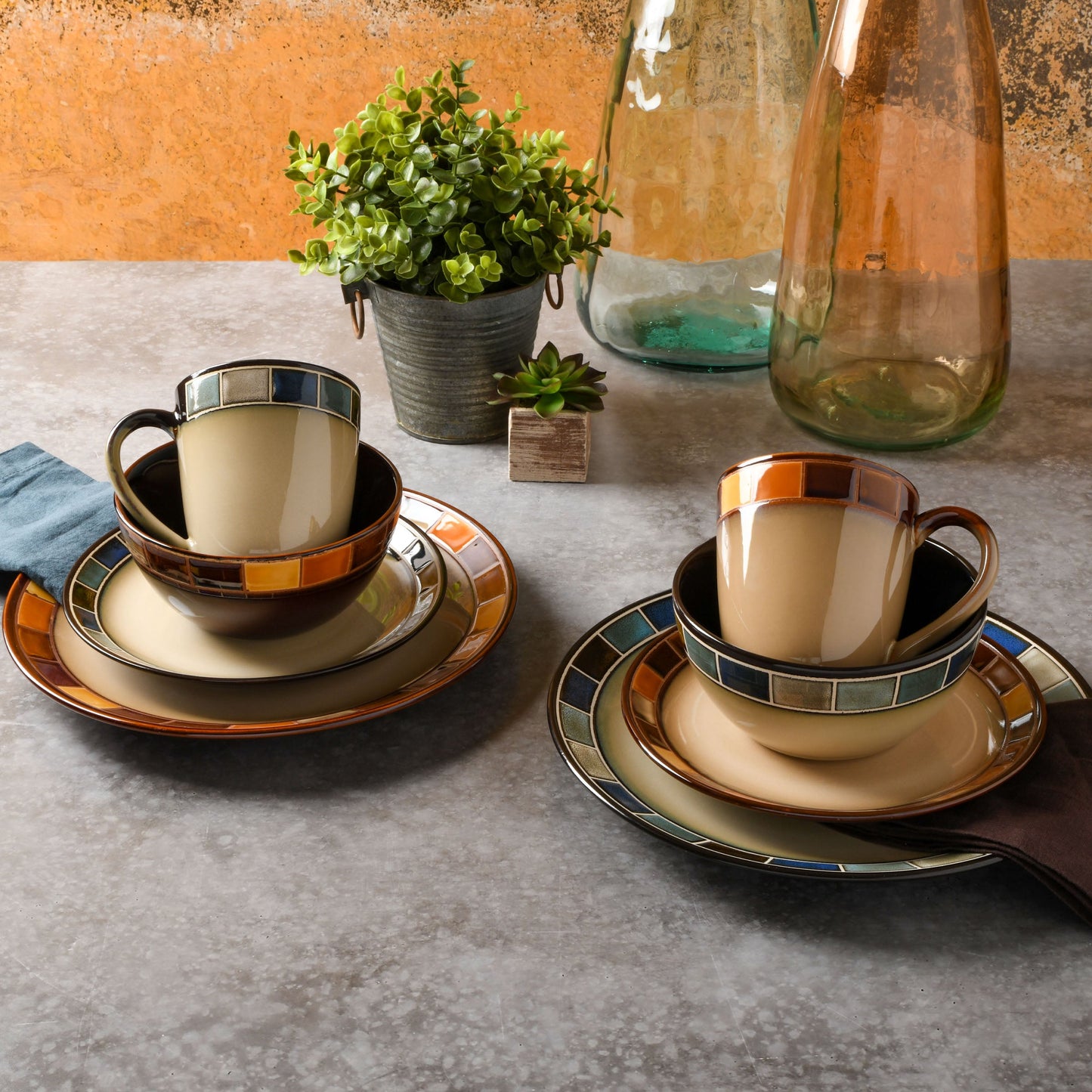 Gibson Elite Casa Estebana 16-Piece Reactive Stoneware Dinnerware Set