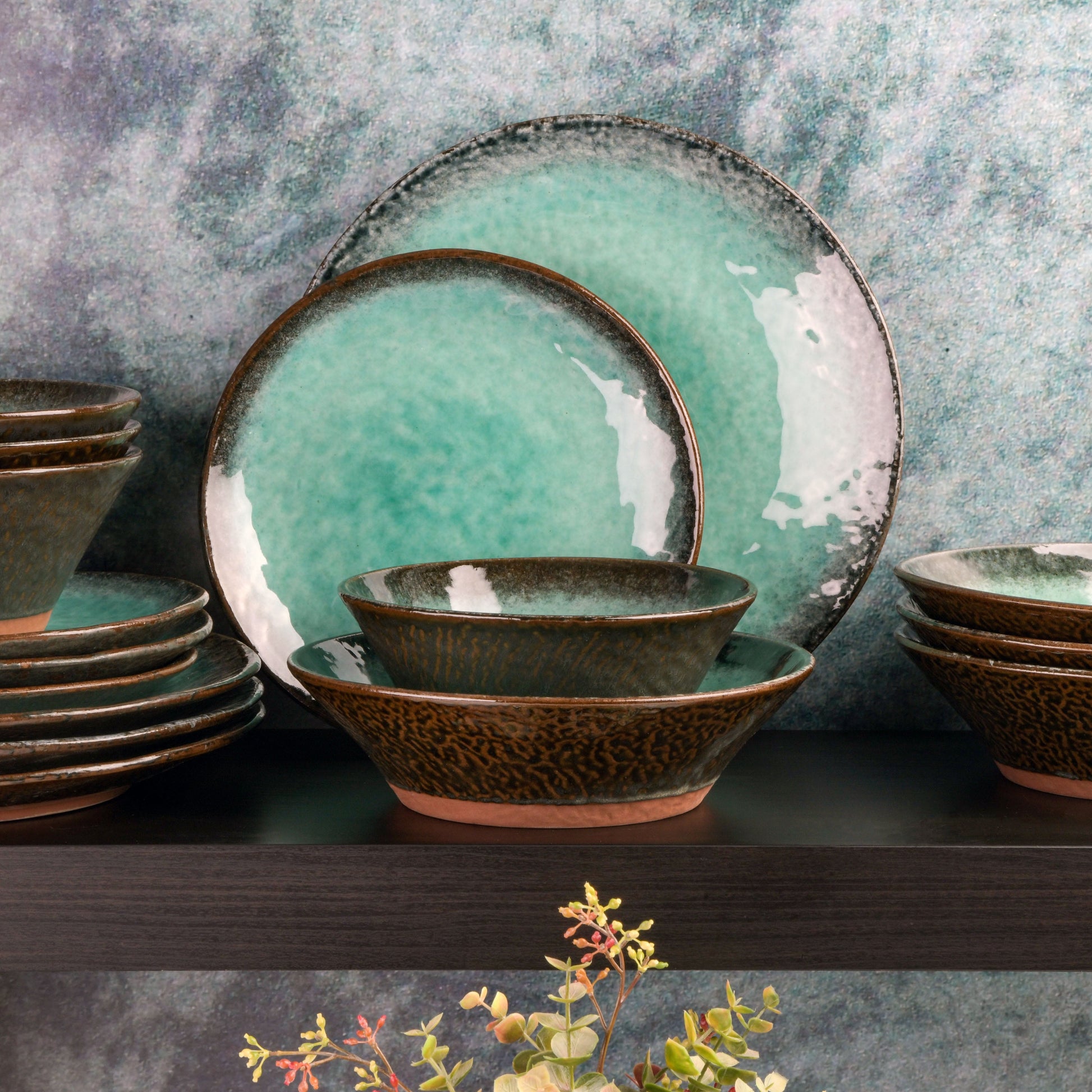 Gibson Elite Green Lantern 16-Piece Double Bowl Reactive Terracotta Dinnerware Set